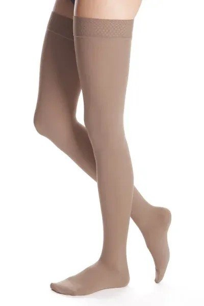 Stehenní punčochy s lemem MAXIS MICRO (II.KT) - Velikost 1, barva bronz, délka normal, se špicí Stehenní punčochy s lemem MAXIS MICRO (II.KT) - Velikost 1, barva bronz, délka normal, se špicí